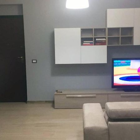 Brevi Vacanze A Brolo Buitenkant foto